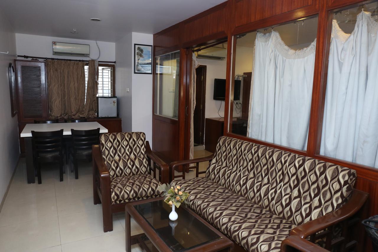 Hotel Chandra'S Visakhapatnam Exterior photo