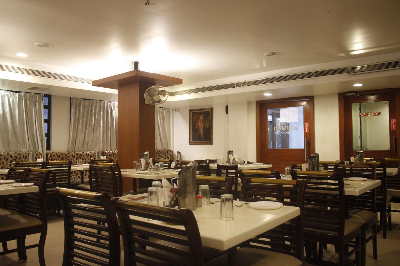Hotel Chandra'S Visakhapatnam Exterior photo